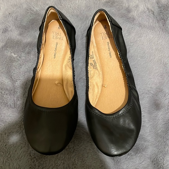 Time and Tru memory foam ballet flats - Picture 1 of 5